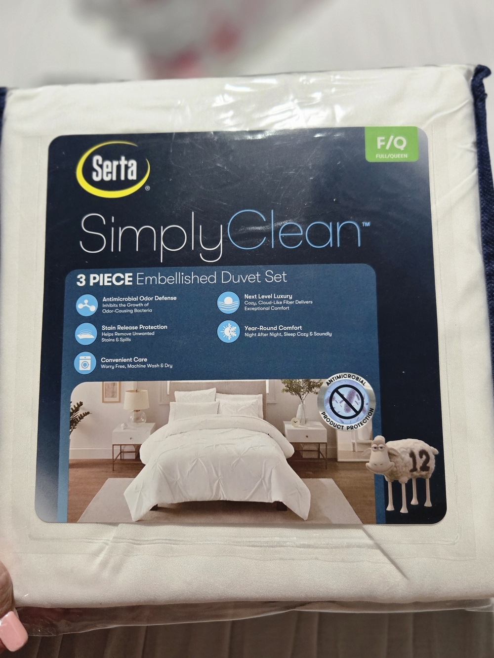 Serta SimplyClean White 3-Piece Embellished Pinch Pleat Duvet Set - Full/Queen